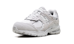 2002R "Protection Pack - White" U2002DXA
