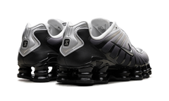 Shox TL WMNS"Off Noir" IB7705 001