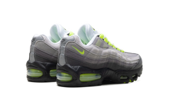 Air Max 95 OG GS "Big Bubble Neon - 2025/2026" HF7054 050