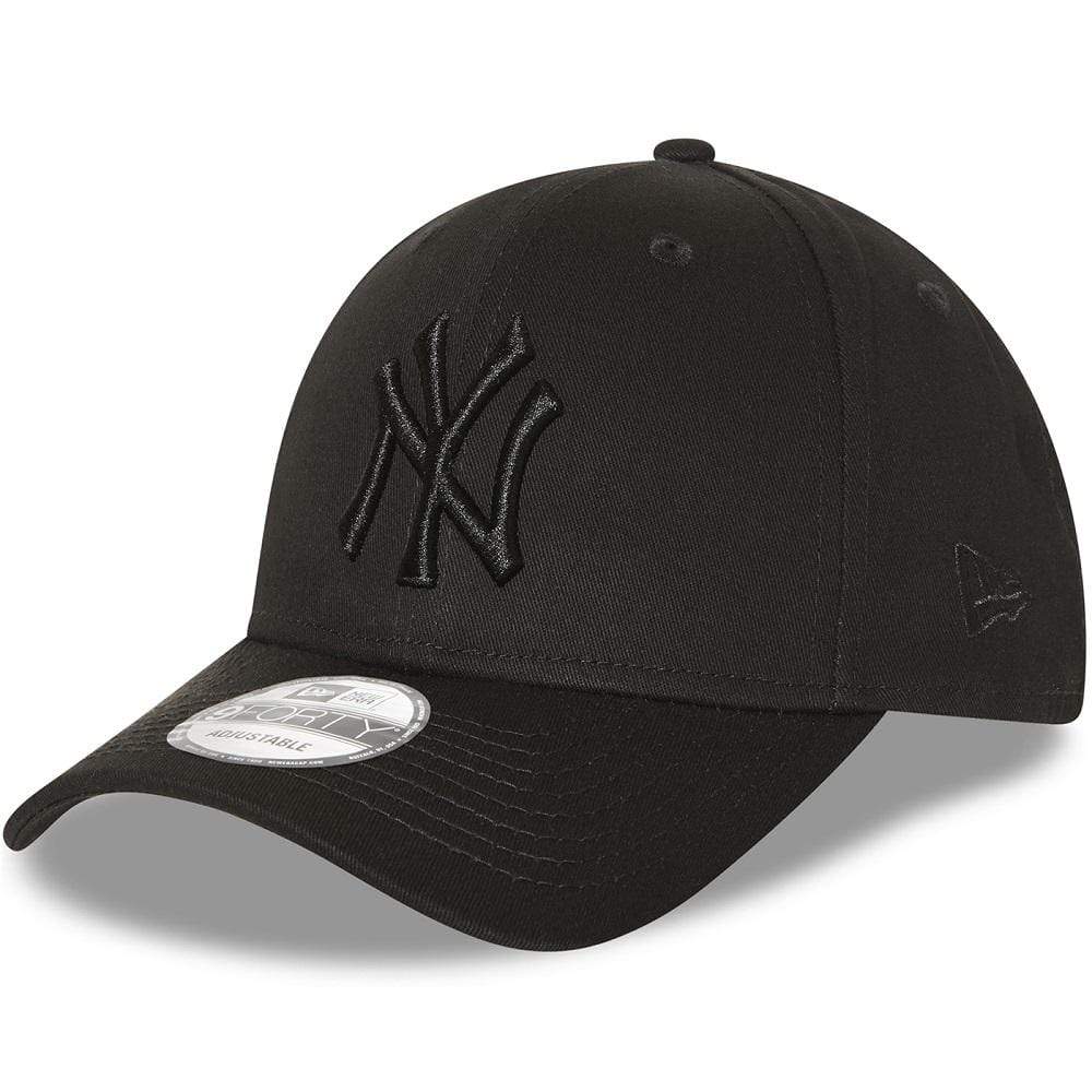 New Era 9FORTY Strapback New York Yankees - Black / Black