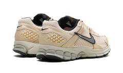 Zoom Vomero 5 WMNS"Pearl White" FN6742 200